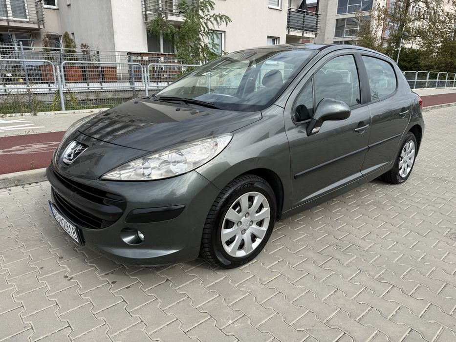 Peugeot 207