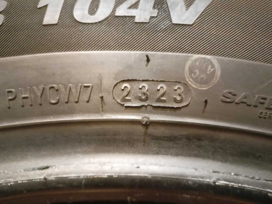 Kumho WinterCraft WP52 235/55R18 104V #839&