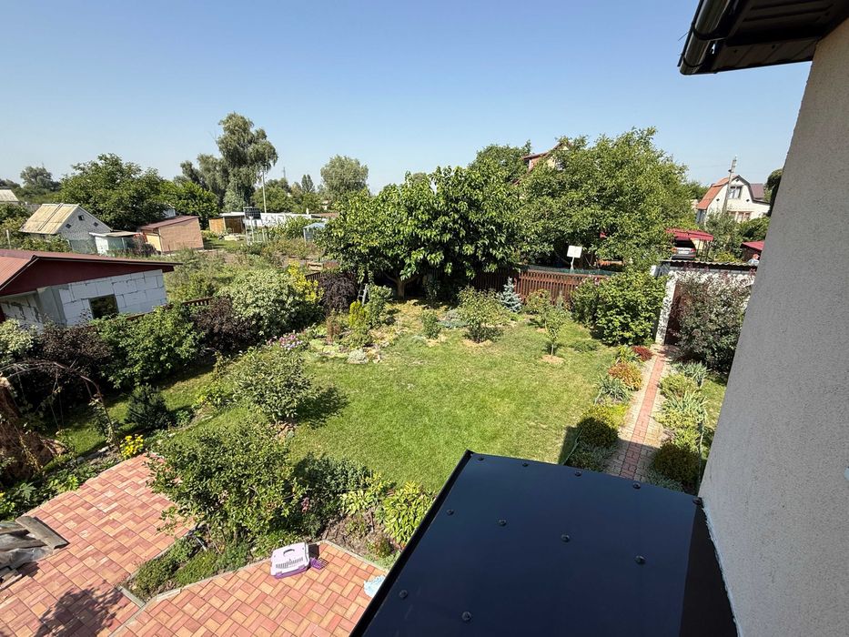 Продаж двоповерхового садового будинку в с.Коржі Є ВІДЕООГЛЯД