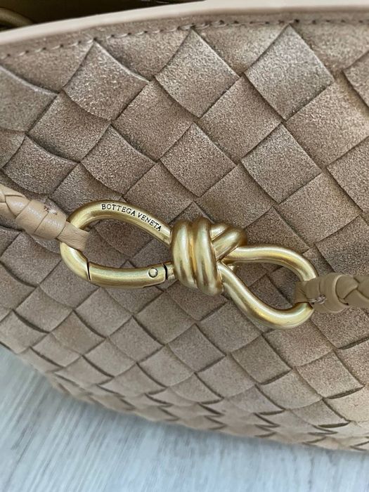 Bottega Veneta Andiamo замшевая замша сумка сумочка клатч кросбоді bv