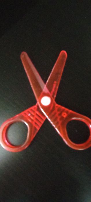 Tesoura de Brincar (para bebé/criança)