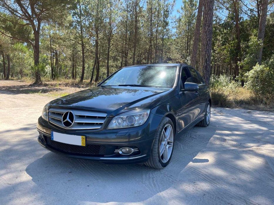 Mercedes Benz C320cdi - Nacional - 225 Cvs