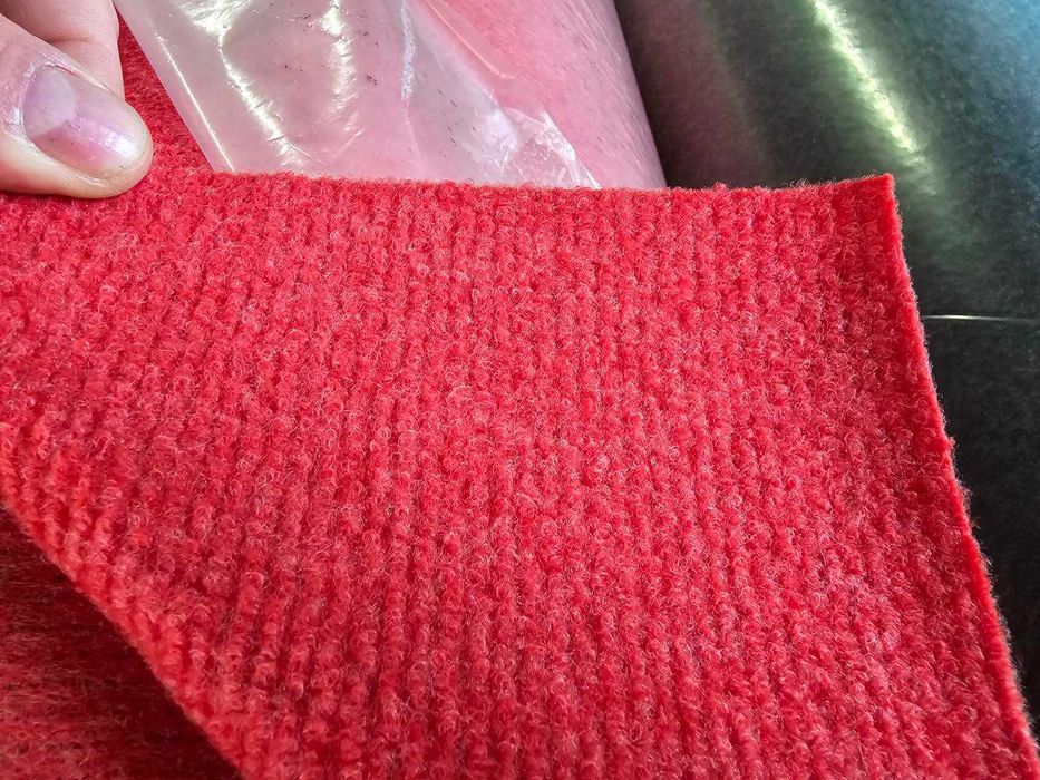 Wykładzina dywanowa eventowa czerwona 4m