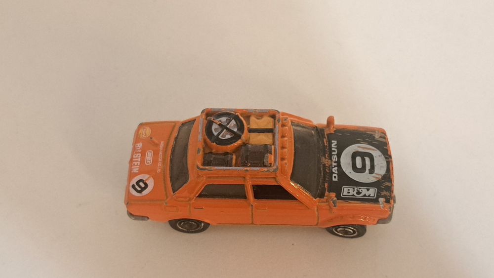 77-E/26 Matchbox Datsun 501 z 2016roku