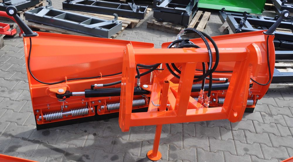 Mocny pług do śniegu do tura tuz strzałka Metal Technik dostawa Gratis