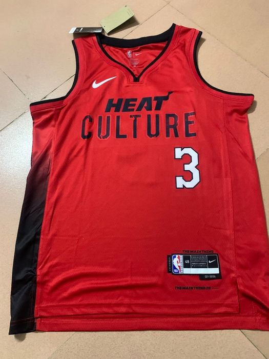 NBA Miami Heat Dwyane Wade 3 – Vermelha