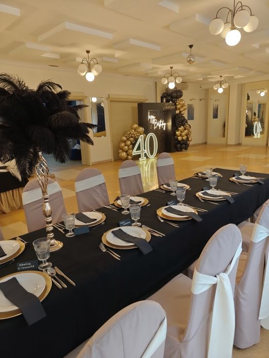 Świecznik ze strusimi piórami, dekoracja stołu, boho, pampasy, stojak