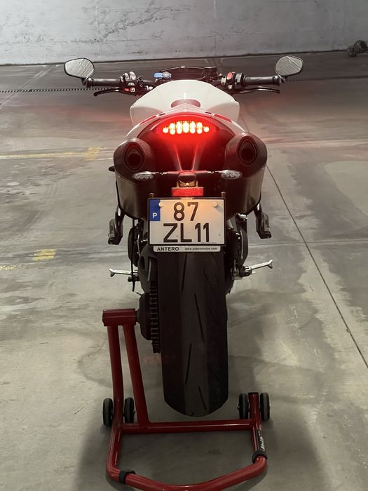 Triumph Speed Triple RS Nacional como nova
