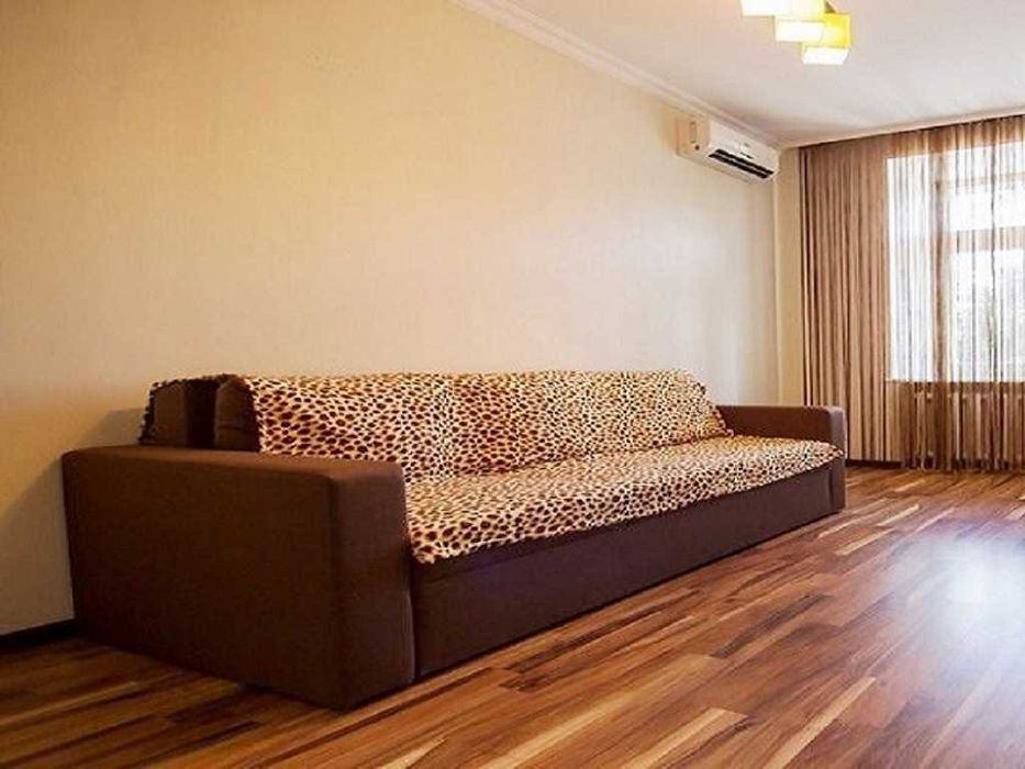 Здам 2-к. на Златоустівській. Метро Вокзальна, метро Університет