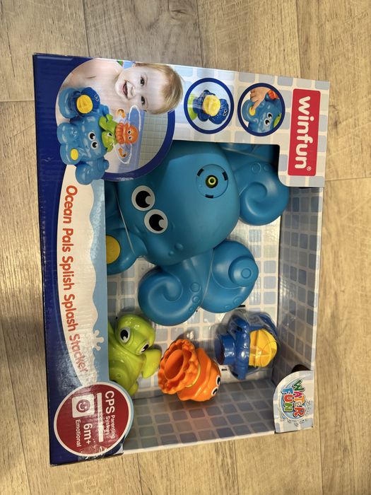 Нова іграшка для купання