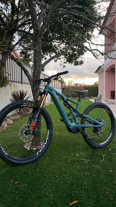 Specialized Turbo Levo SL – Estado Impecável