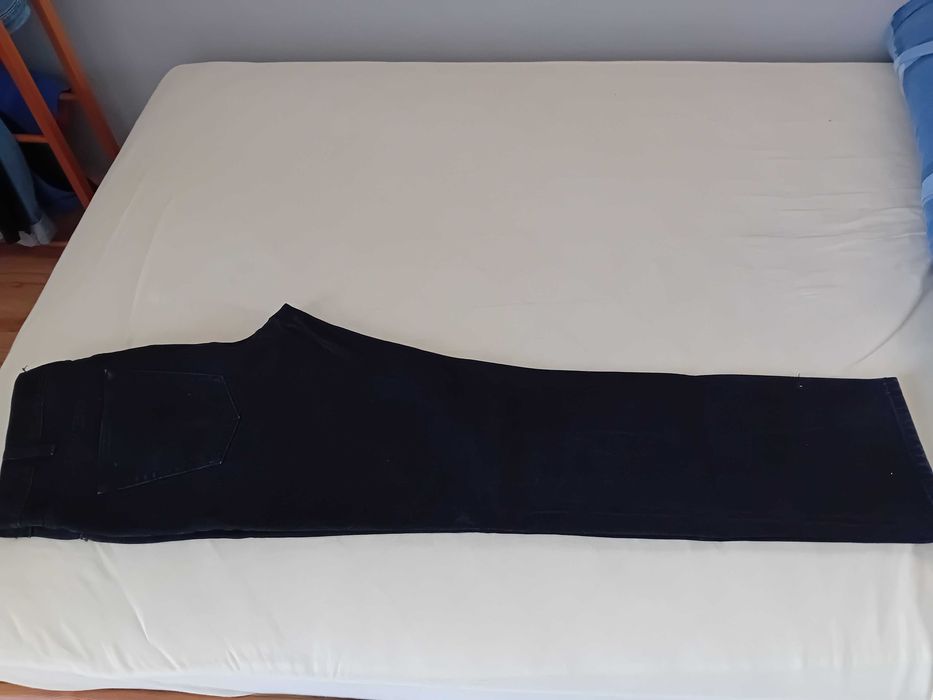 Oryginalne czarne jeansy Jinglers, na wysokiego pana