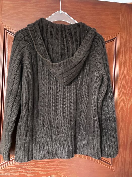 Sweter GAP r. L z kapturem