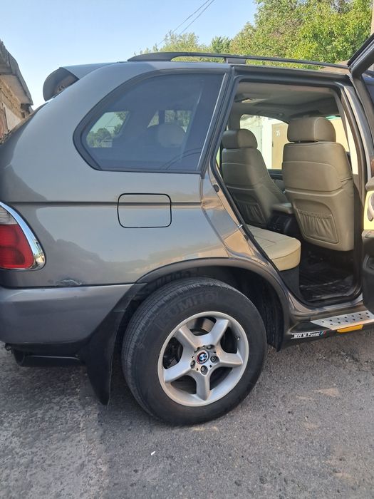 Продам  Бмв х5е53 . 2003года