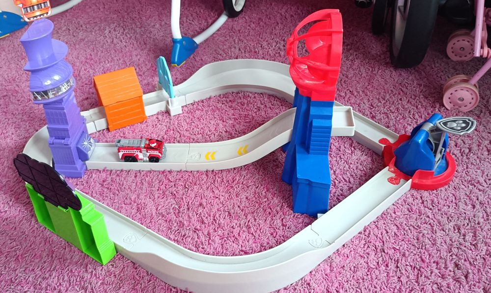 Zestaw Tor uratujmy miasto Psi Patrol