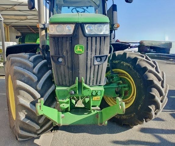 trator john deere 7215R