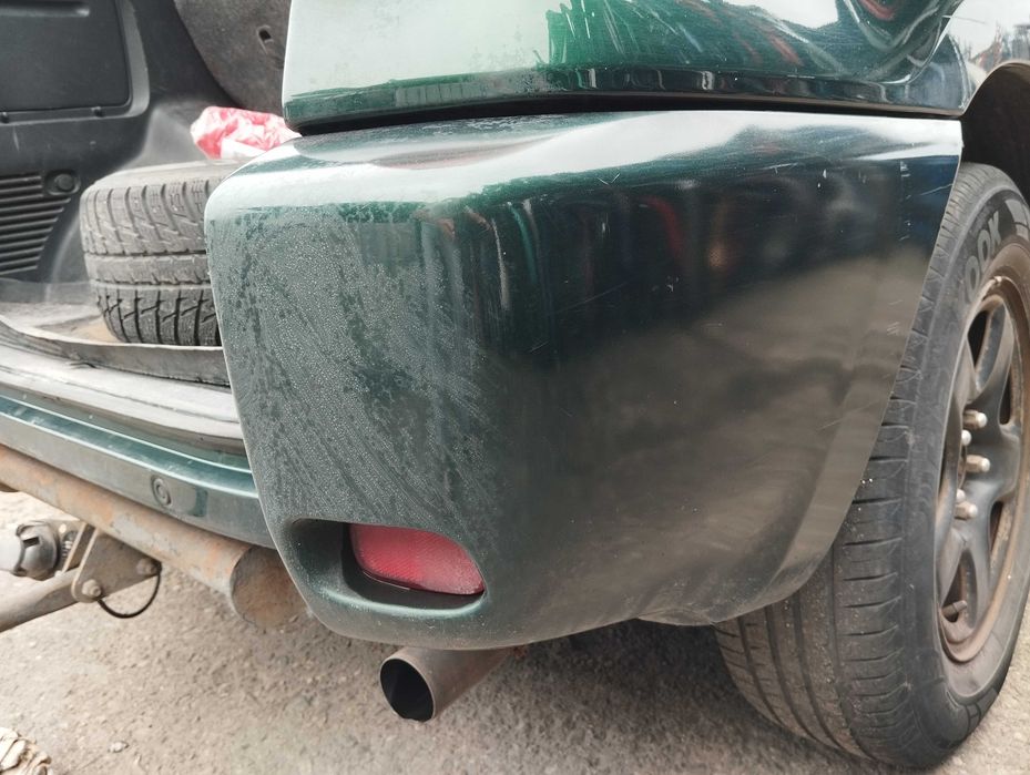 Toyota RAV4 4x4 2.0i 5D 2004r.Zderzak tylny.