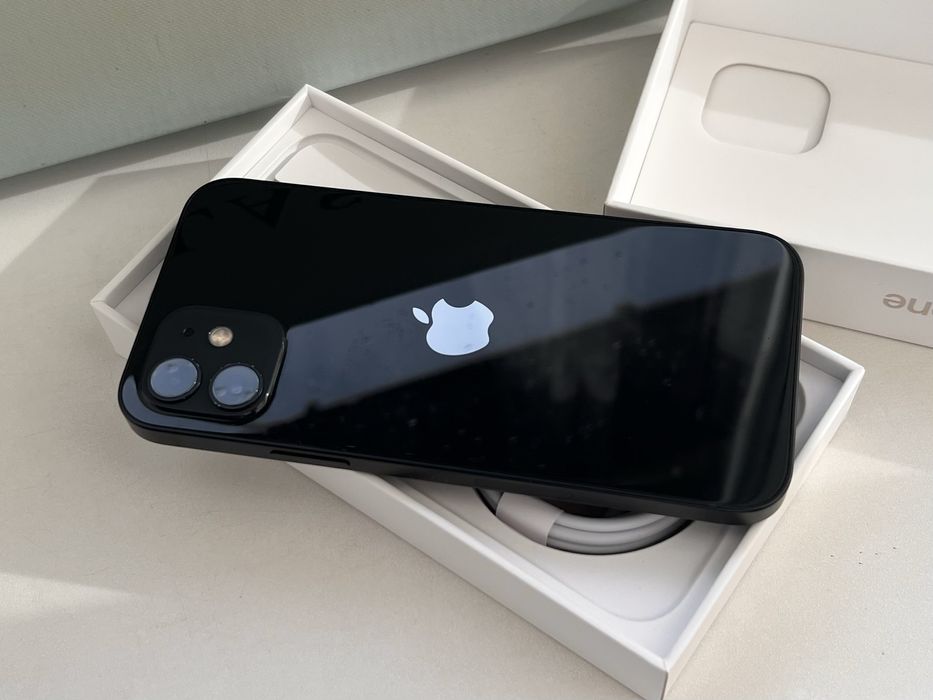 IPhone 12 128GB (Black) (Хорошее состояние): 10 500 грн