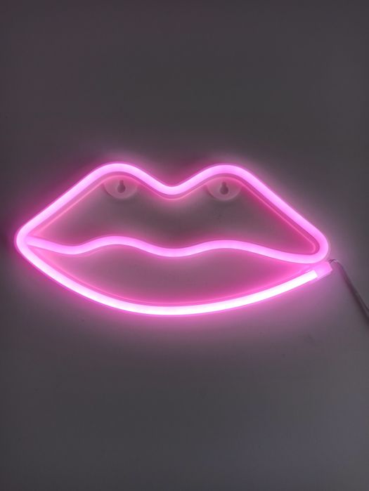 Неонова вивіска lips