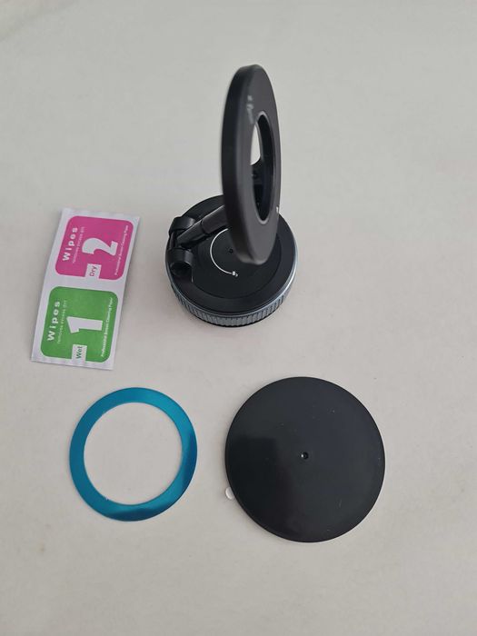 3.  Suporte Magnético para Telemóvel  – Forte, Dobrável e Ajustável