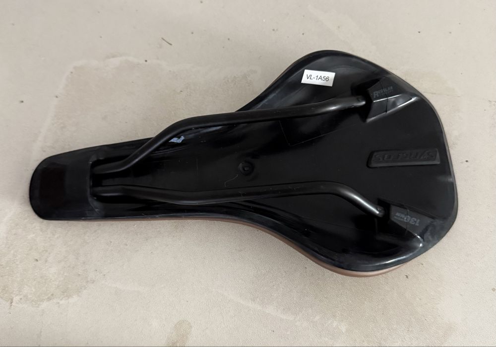 Selim Scott Belcarra Castanho Novo