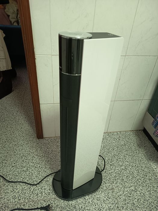 Torre cerâmica EQUATION STUDIO 2200W