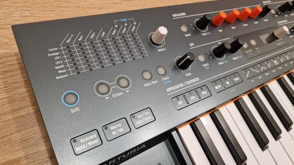 Arturia MiniFreak como novo + 300 patches premium