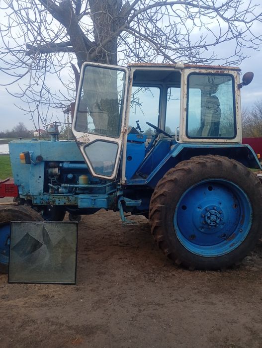 Продам ЮМЗ 6 на повному ходу