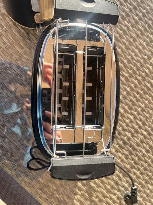 Електрочайник і тостер привезені з Европи