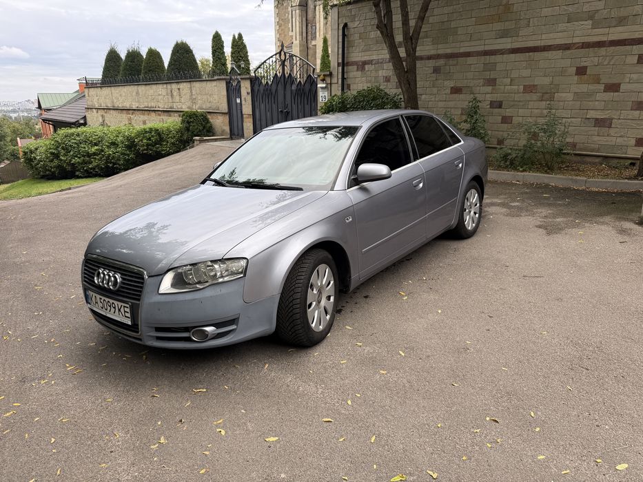 Продам Audi A4 b7 2.0 benz