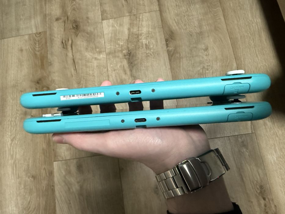 Nintendo Switch Lite 128gb K€F1R