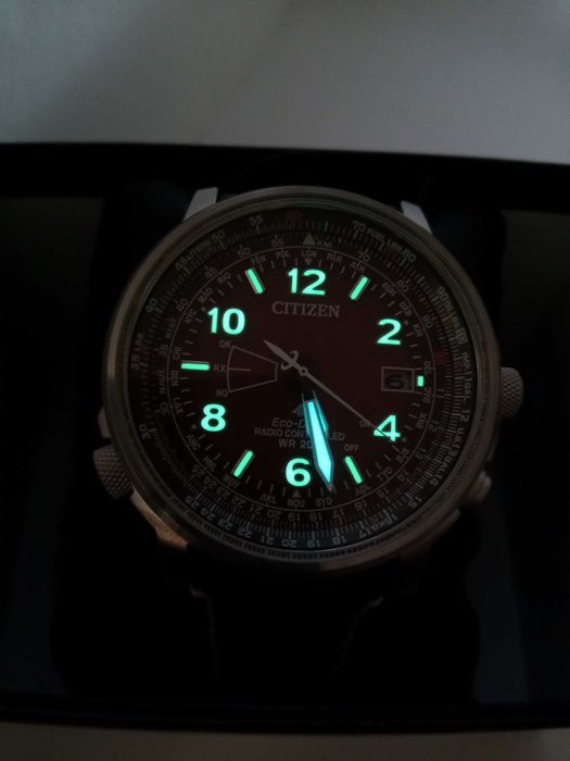 Часы Citizen CB0248-01X радиоконтроль, вечник, мировое время, сапфир