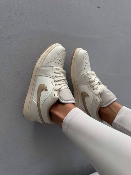 Кросівки Кроссовки AIR JORDAN RETRO 1 White Белый Білий Кросовки демісезон