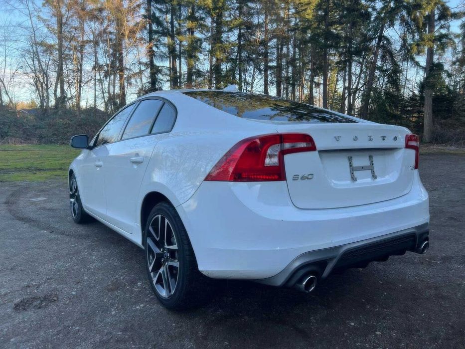 Volvo S60 T5 Dynamic      2017