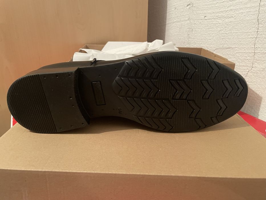 Buty wyjsciowe 28,5