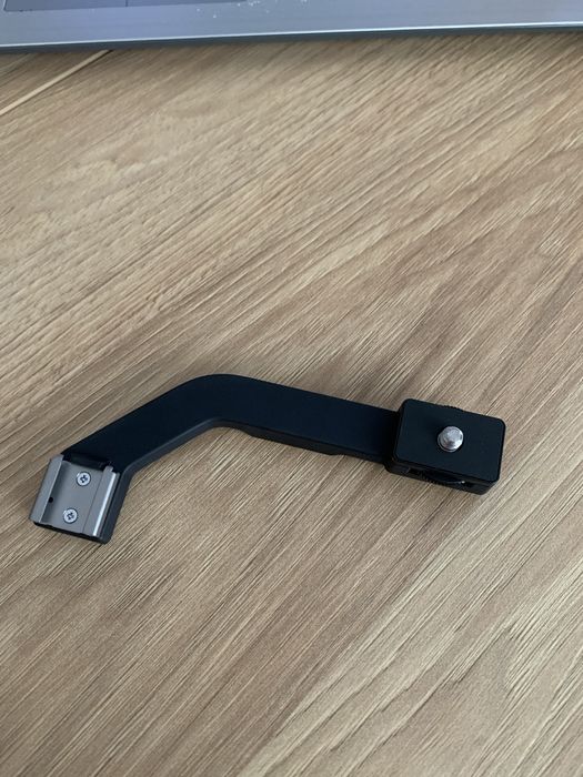 Кронштейн Sony Cold Shoe Arm для SONY RX0 II, RX100 VII