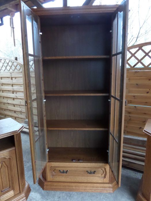 śliczna stylowa  dębowa witryna  biblioteka  PYKA KINGA stan bdb WYSYŁKA DOWÓZ