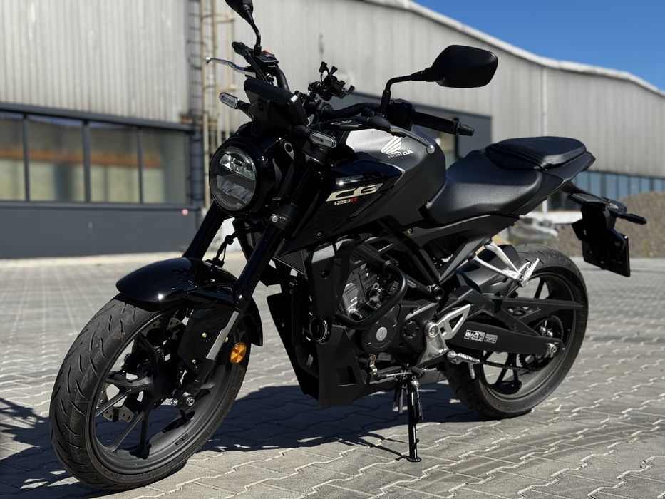 Honda CB125R - Wynajem motocykli WYPOŻYCZALNIA 125 - Na Kat. B - Śląsk