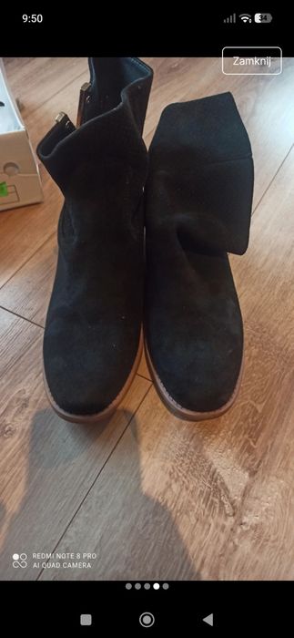 Nowe zamszowe botki r.39