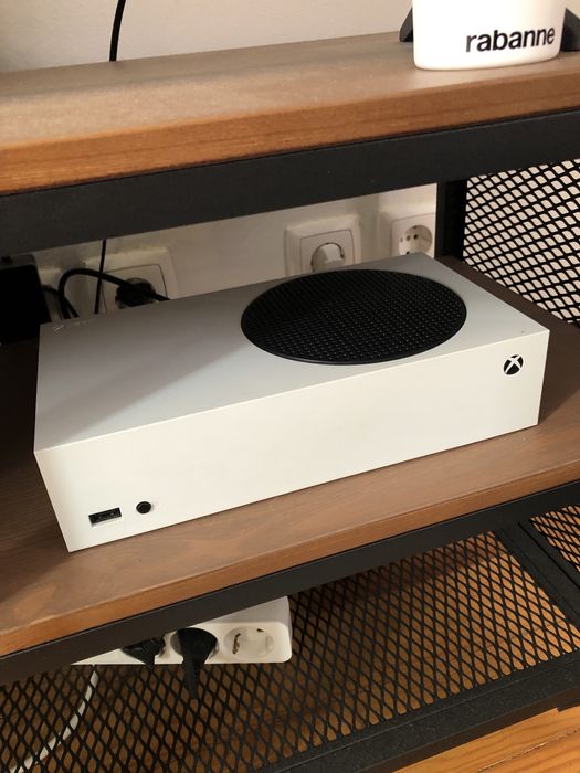 Xbox series S como nova