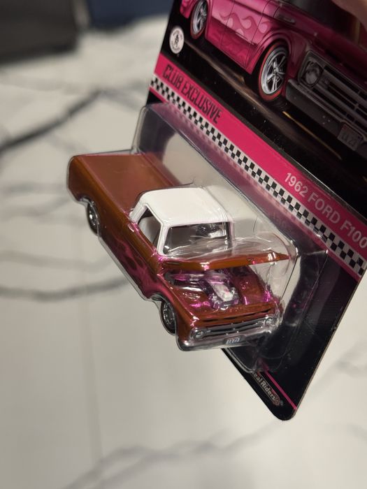 RLC 限定 ホットウィール 1962 FORD F100　ホワイト ブルー RLC 限定 ホットウィール 1962 FORD F100 ホワイト ブルー RLC