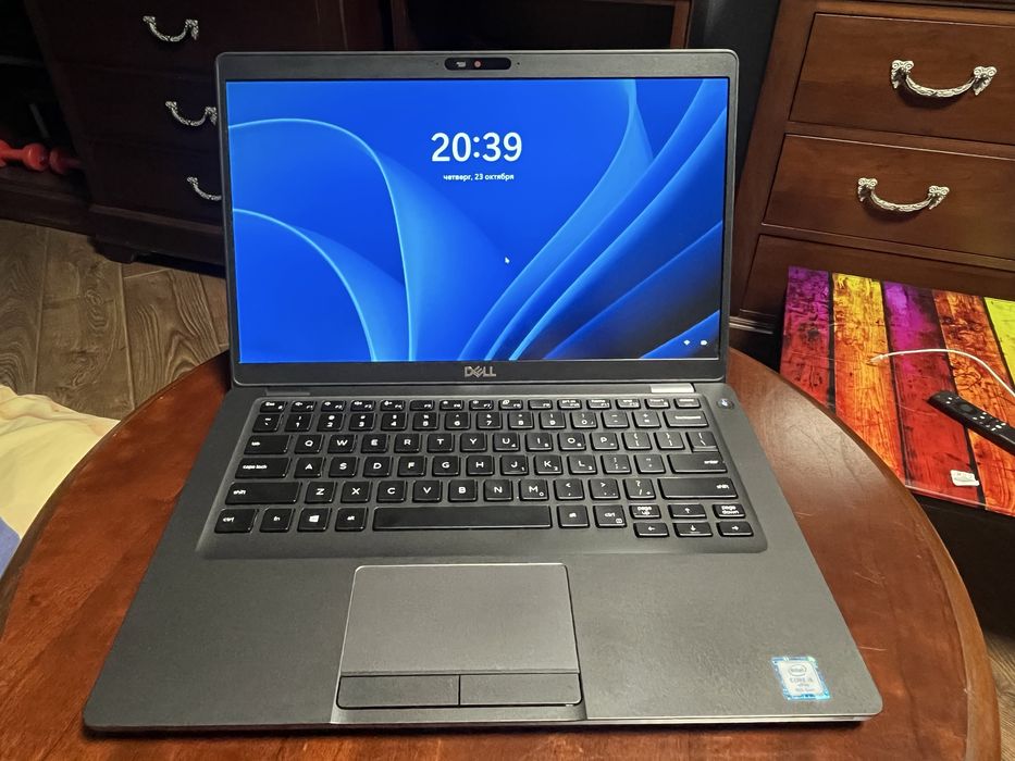 Ноутбук DELL Latitude 5400