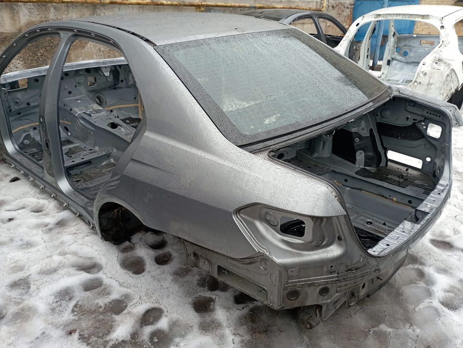 Четверть кузова та лонжерон  Mercedes W212 Мерседес W212