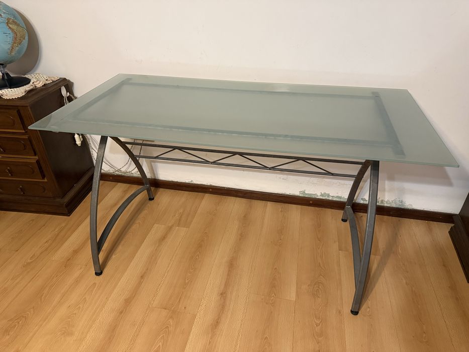 Mesa de vidro temperado