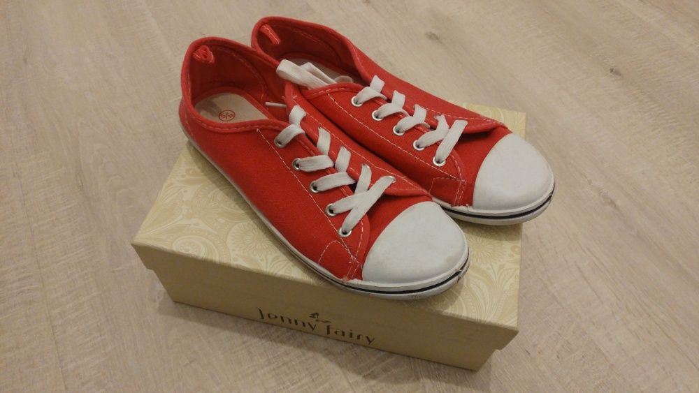 Trampki damskie czerwone rozmiar 38 (tenisówki, adidasy, converse)