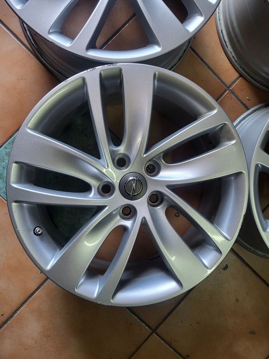 Felgi Opel 5x115 18" Insignia Astra Zafira