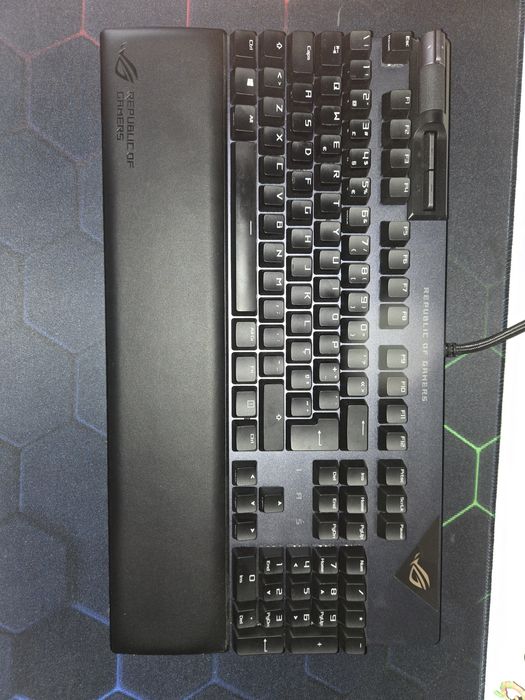 Teclado mecânico Asus Rog