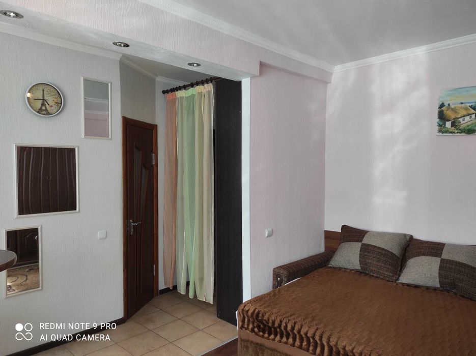 Здам гарну 1-кімнатну квартиру в центрі Канева для серйозних людей