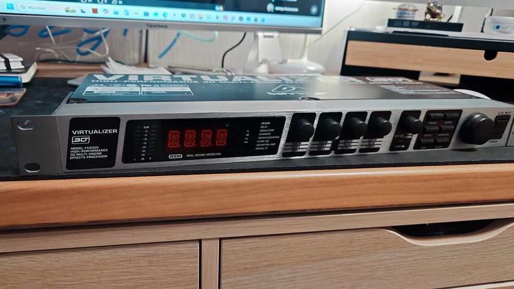 VIRTUALIZER 3D Model FX2000 High-Perfomance Behringer