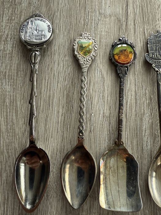 Колекційні ложечки